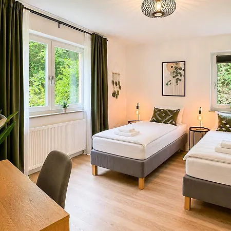 Modern 3-room Near Hamburg 盖斯特哈赫特
